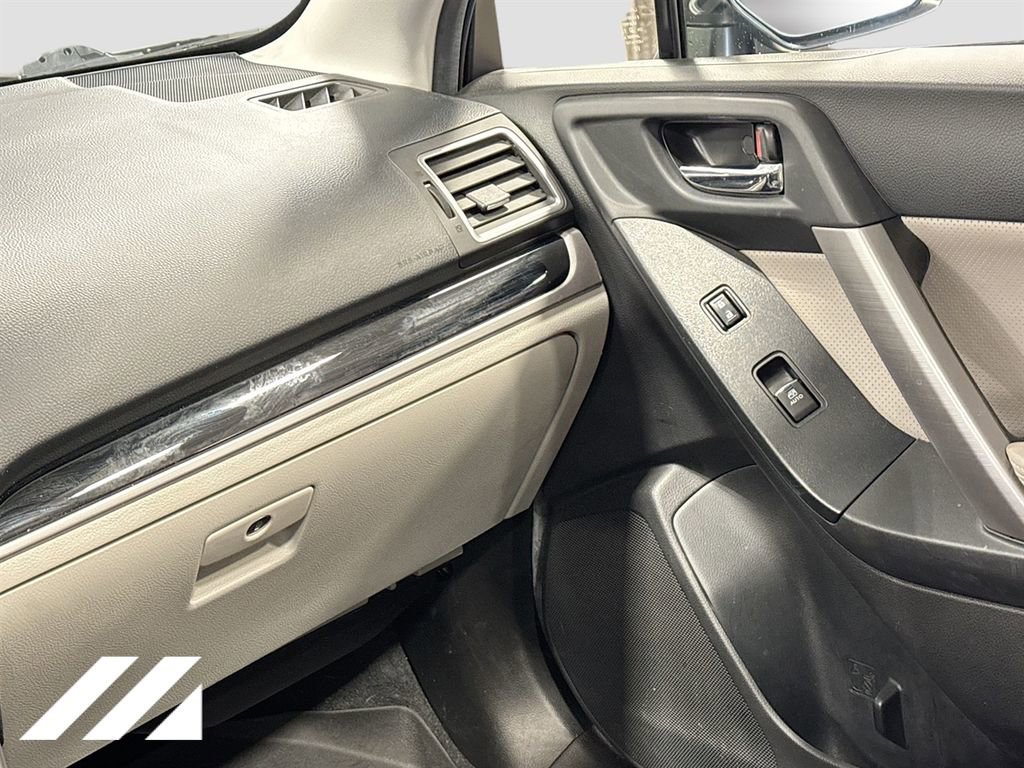 Used 2017 Subaru Forester 2.5i Limited w/ Popular Package #2 image 24