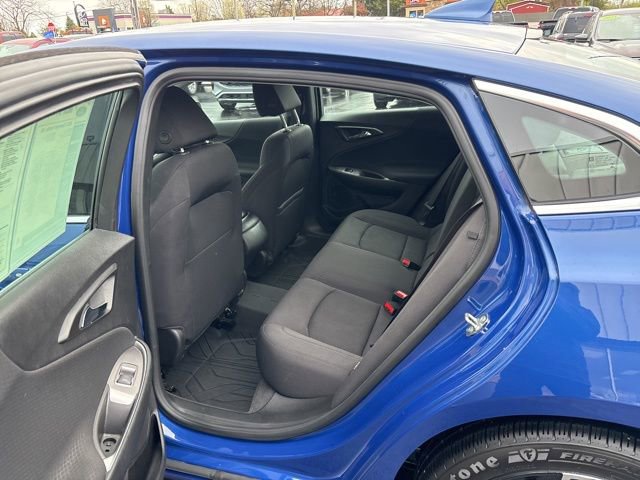 Used 2023 Chevrolet Malibu RS w/ Driver Confidence Package FWD image 19