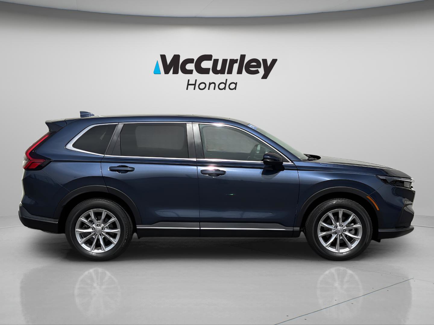 Certified 2023 Honda CR-V EX image 2
