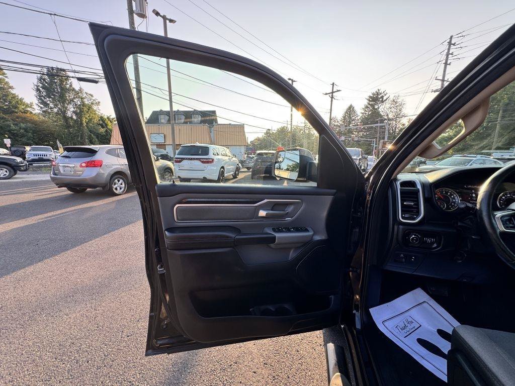 Used 2019 RAM 1500 Big Horn AWD/4WD image 13