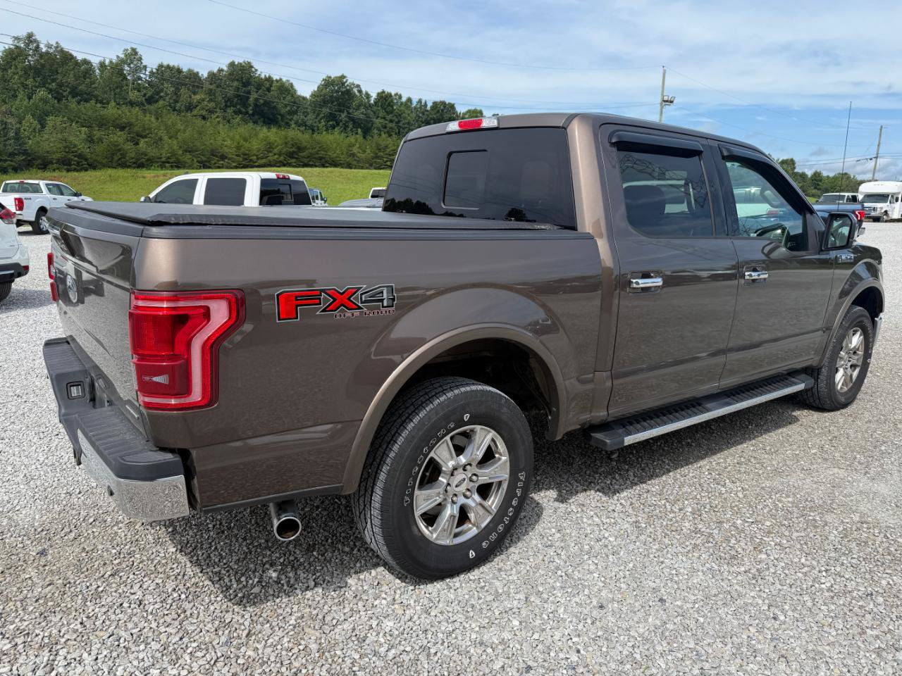 Used 2015 Ford F150 Lariat w/ Equipment Group 502A Luxury AWD/4WD image 3