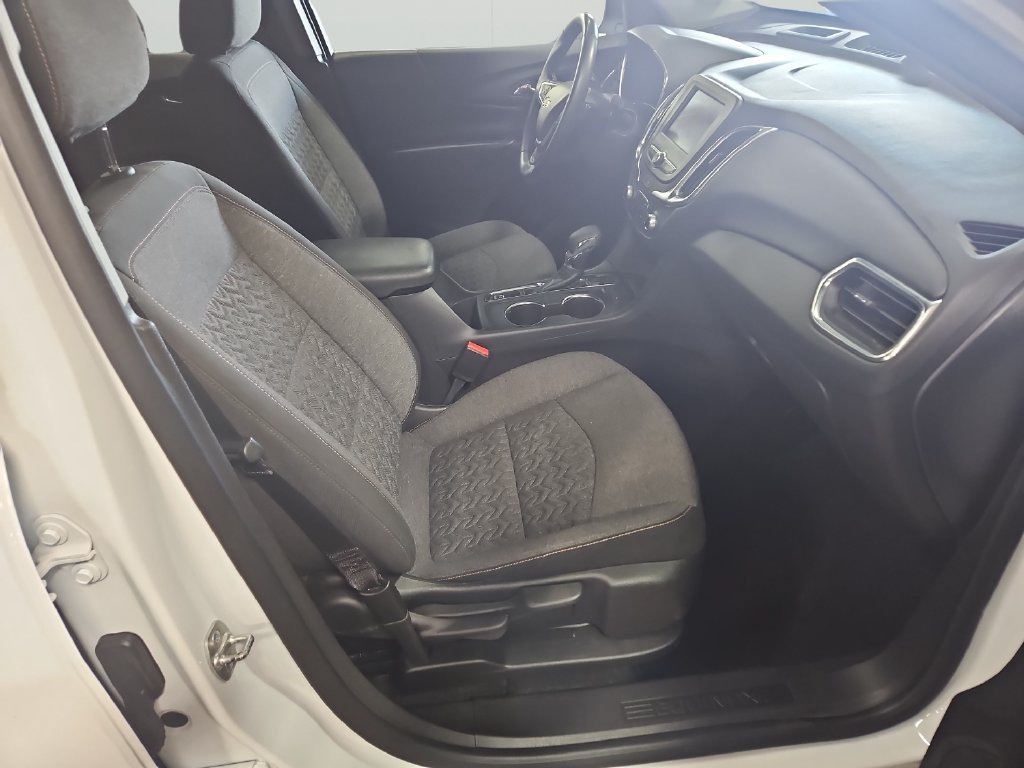 Used 2024 Chevrolet Equinox LT AWD/4WD image 33