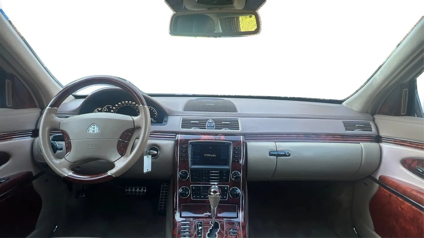 Used 2004 Maybach 57 RWD image 31