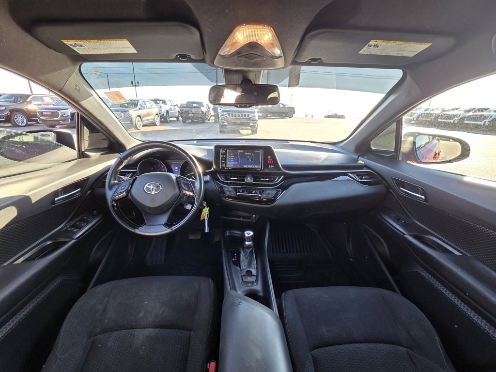 Used 2018 Toyota C-HR XLE image 25