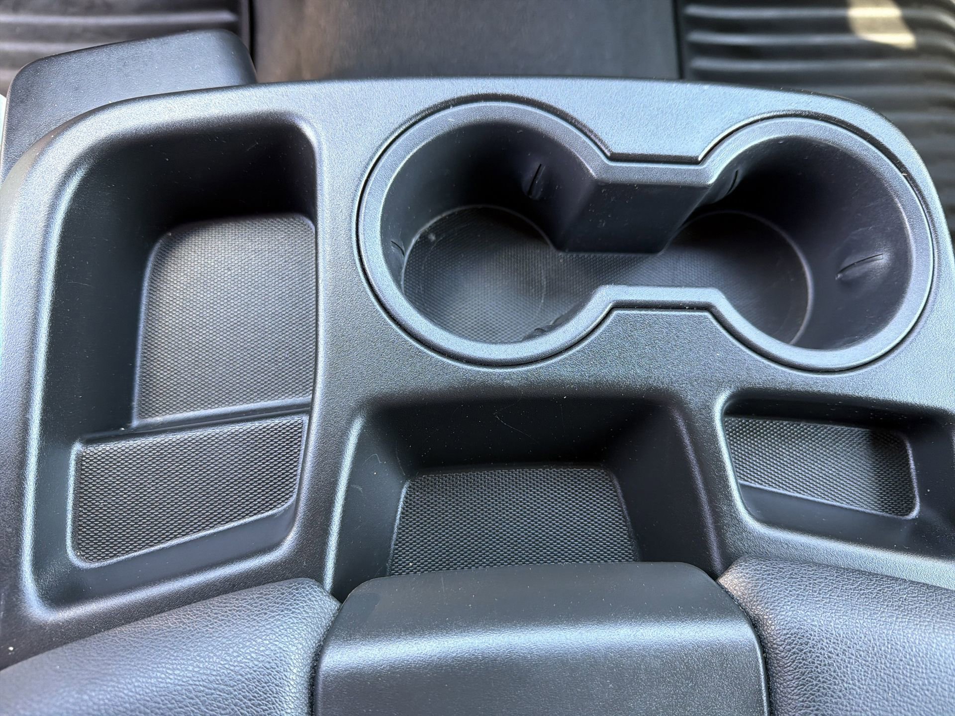 Used 2024 Chevrolet Silverado 1500 LT image 10