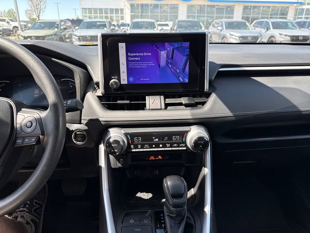 Used 2024 Toyota RAV4 XLE AWD/4WD image 21