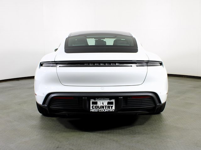 New 2025 Porsche Taycan image 6