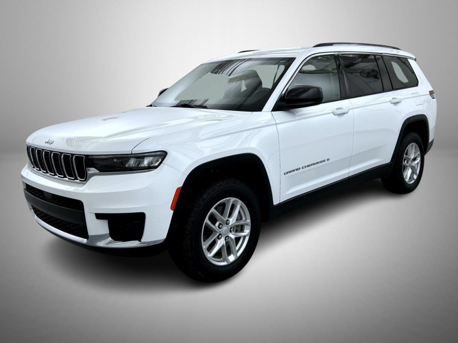 Used 2023 Jeep Grand Cherokee L Laredo AWD/4WD image 1