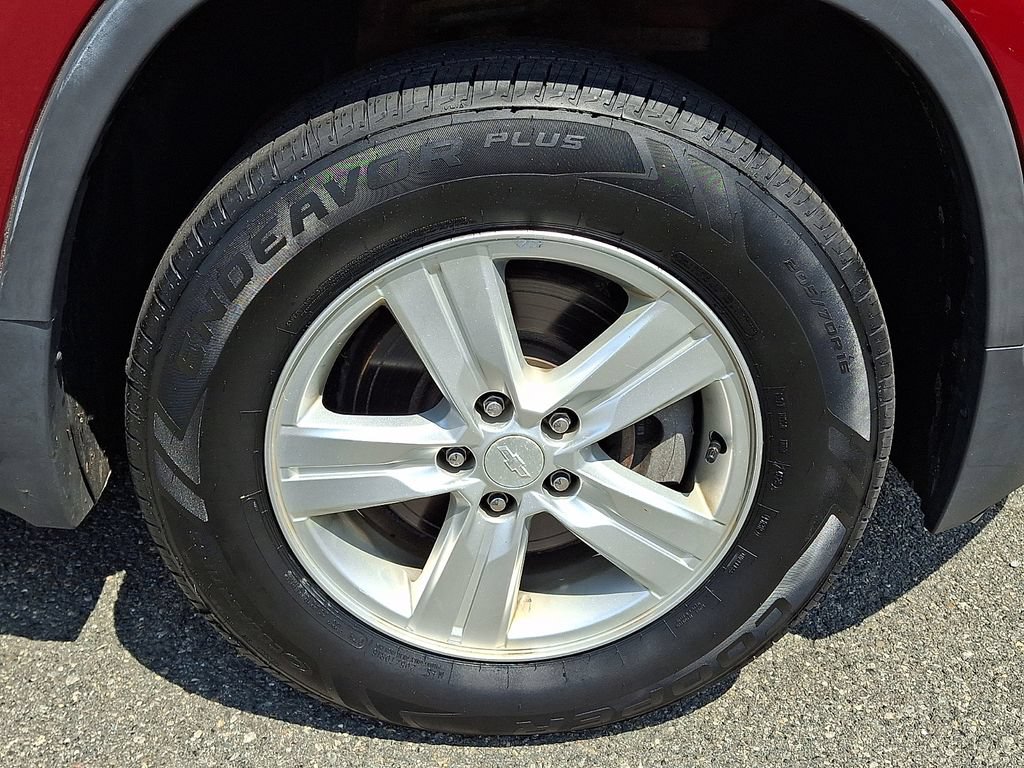 Used 2018 Chevrolet Trax LT w/ LT Convenience Package AWD/4WD image 8