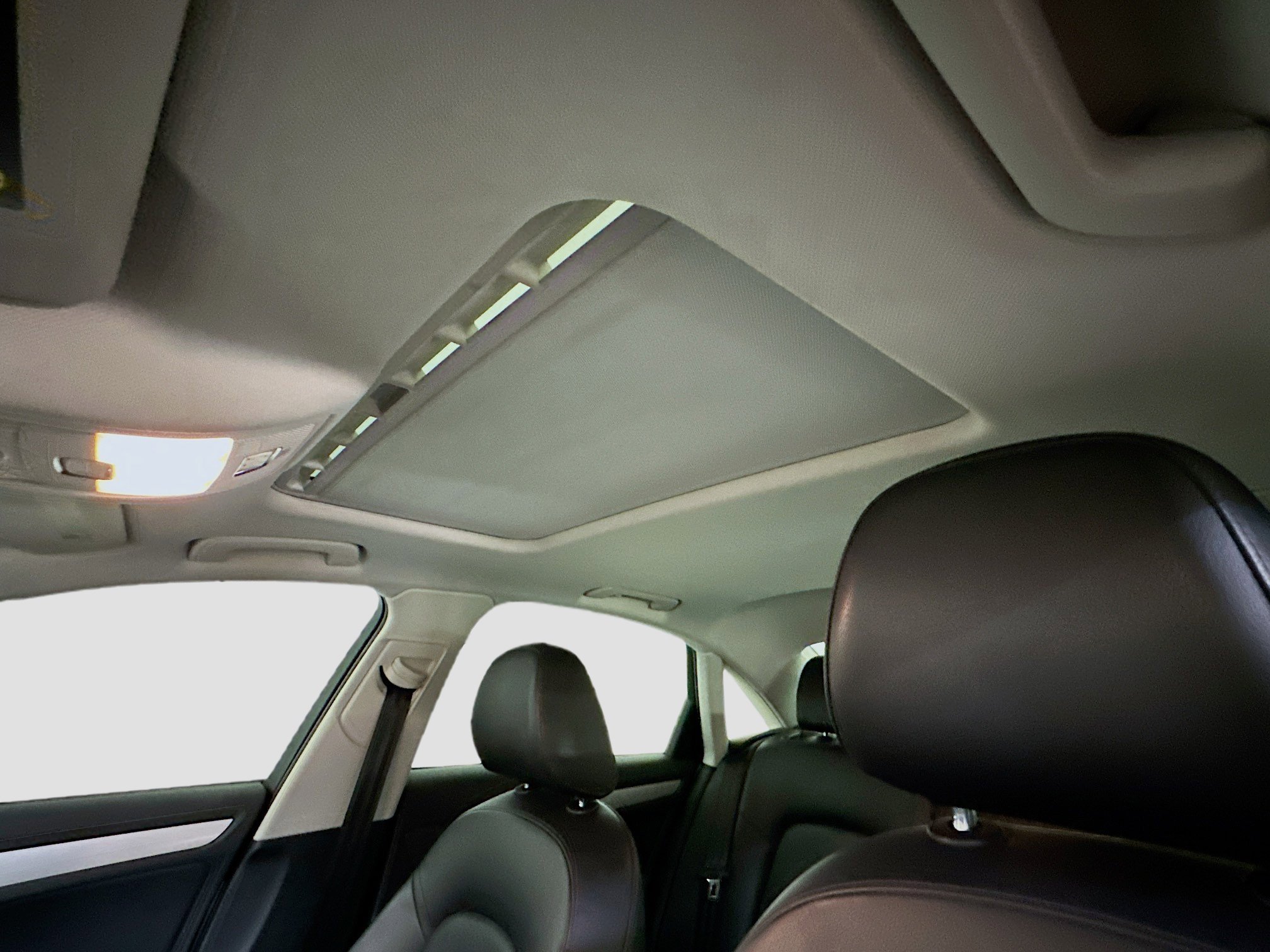 Used 2011 Audi A4 2.0T Premium Plus image 25