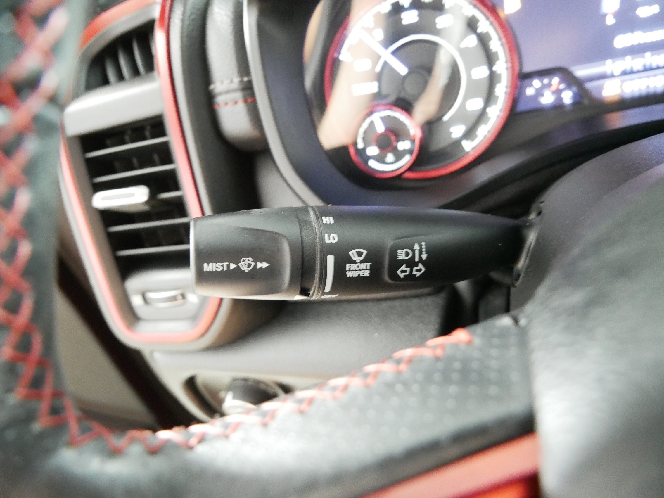 Used 2019 RAM 1500 Rebel w/ Rebel Level 2 Equipment Group AWD/4WD image 31