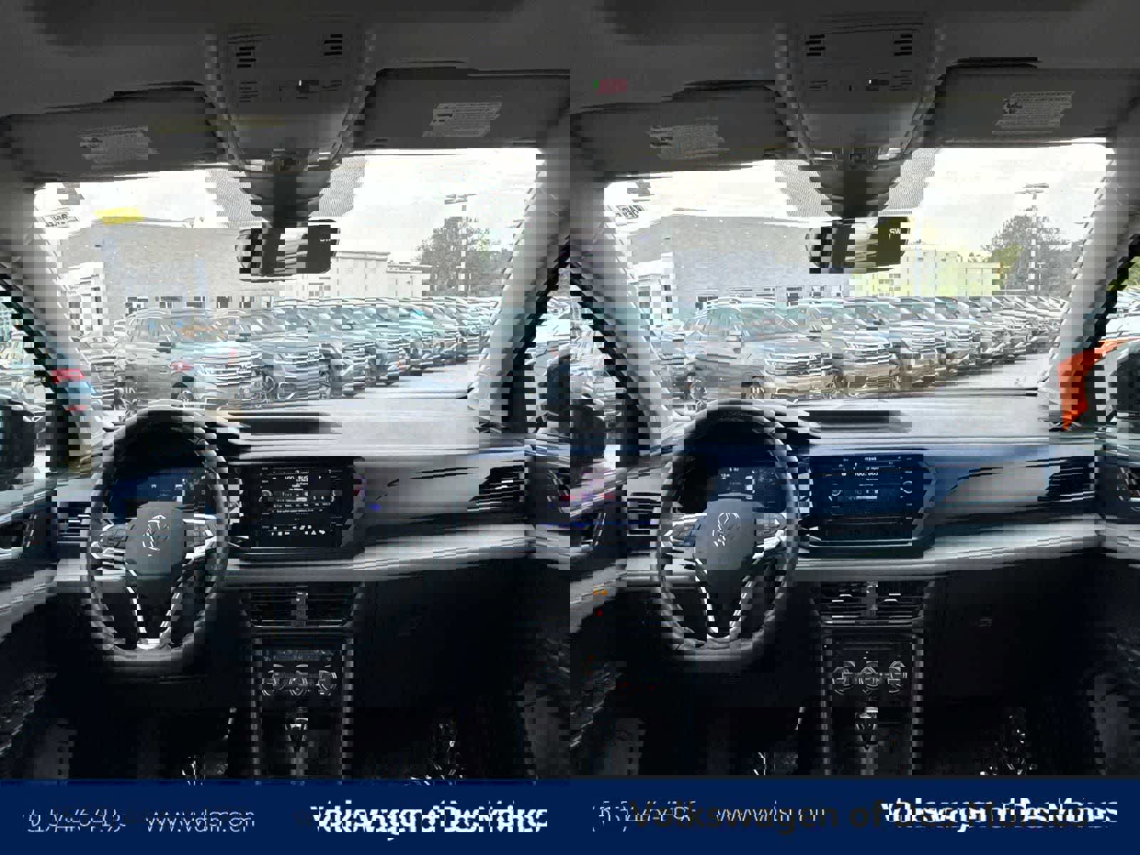 Certified 2024 Volkswagen Taos SE image 10