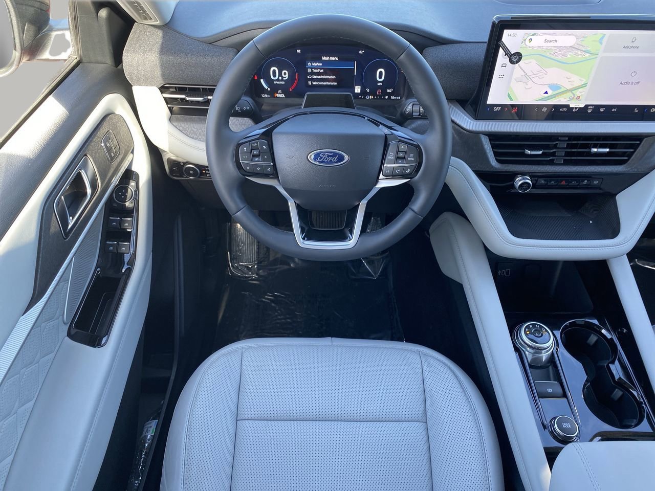 New 2026 Ford Explorer Platinum w/ LUX Leather Package AWD/4WD image 14