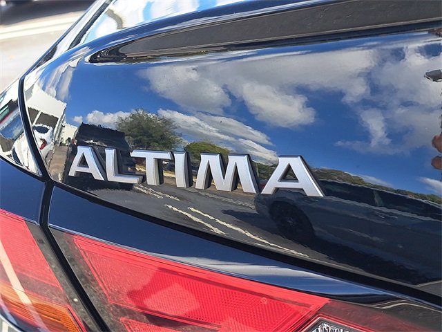 Used 2023 Nissan Altima 2.5 SV image 7