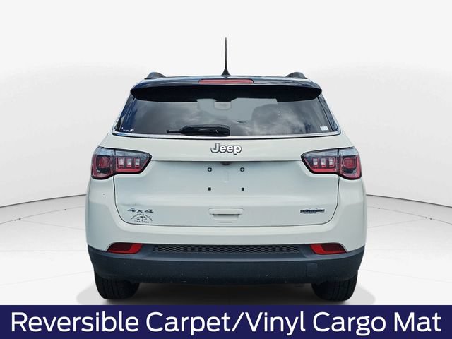 Used 2020 Jeep Compass Latitude w/ Cold Weather Group AWD/4WD image 5
