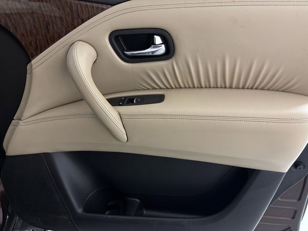 Used 2018 Nissan Armada SL image 42