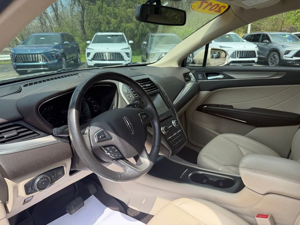 Used 2017 Lincoln MKC Premiere AWD/4WD image 13