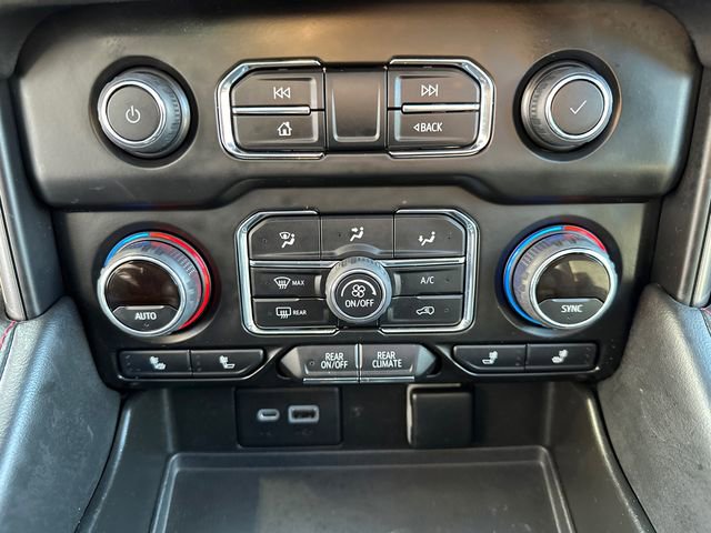 Used 2022 Chevrolet Tahoe RST AWD/4WD image 37