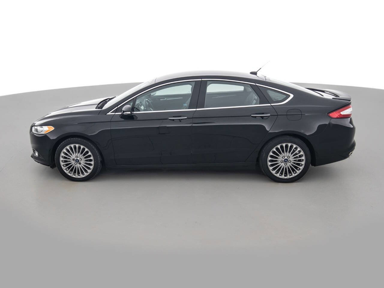 Used 2016 Ford Fusion Titanium image 8