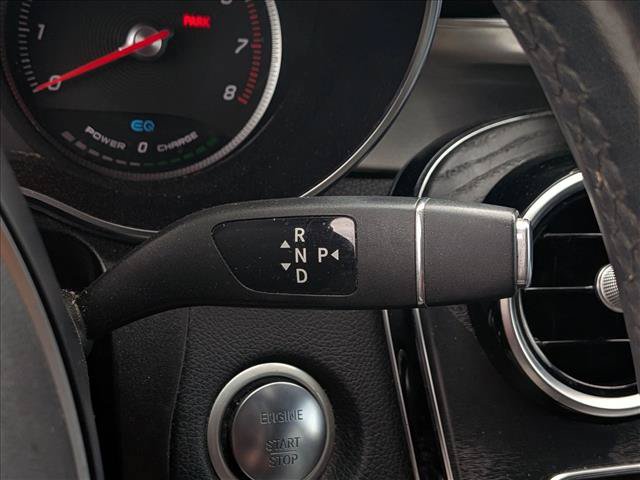 Used 2019 Mercedes-Benz GLC 350e 4MATIC image 11