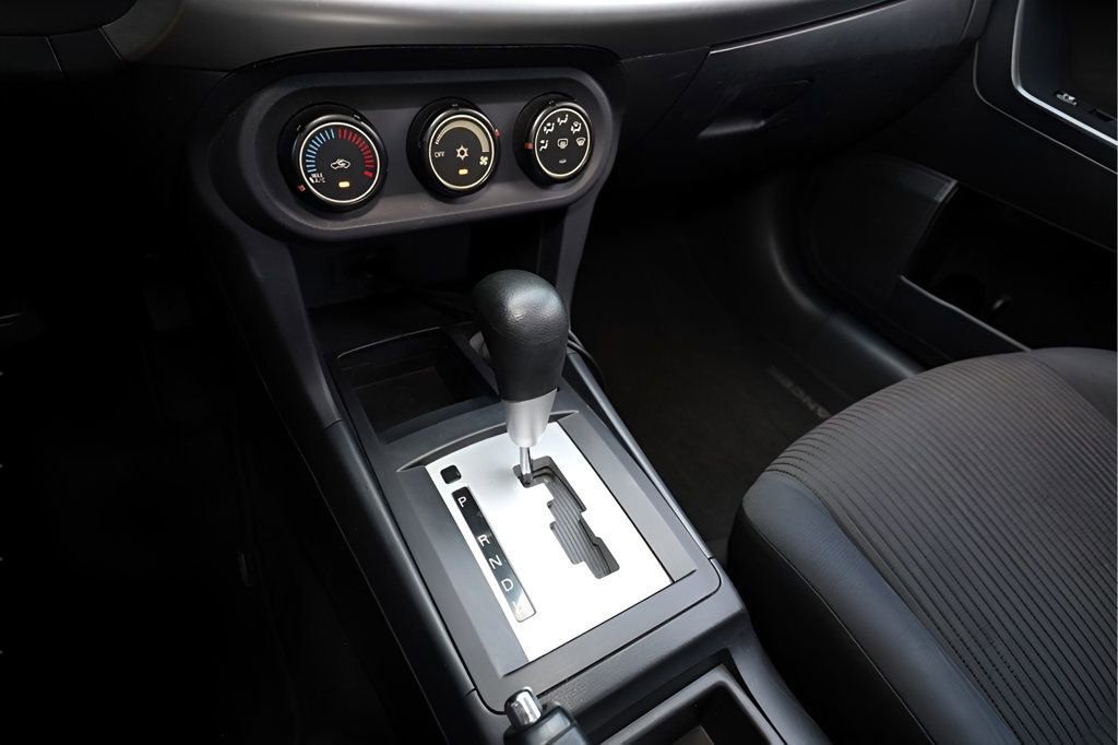 Used 2014 Mitsubishi Lancer ES FWD image 24