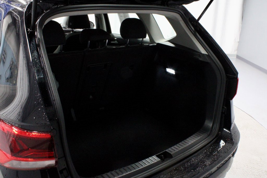 Used 2024 Volkswagen Taos S image 13