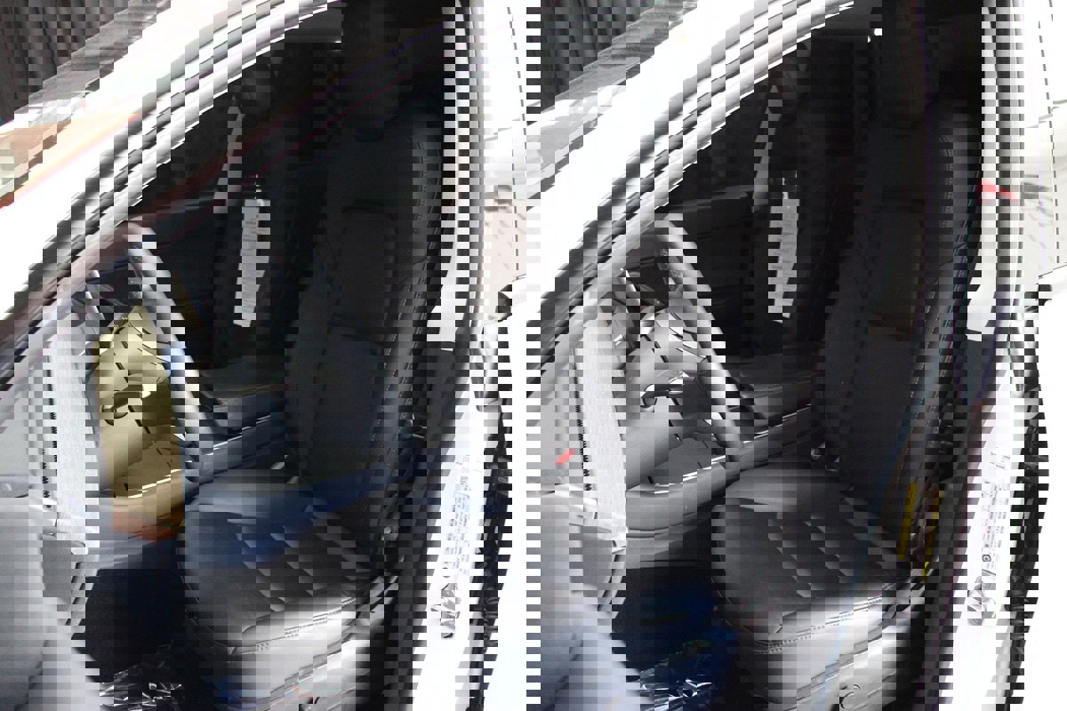 Used 2020 Tesla Model Y Performance image 24