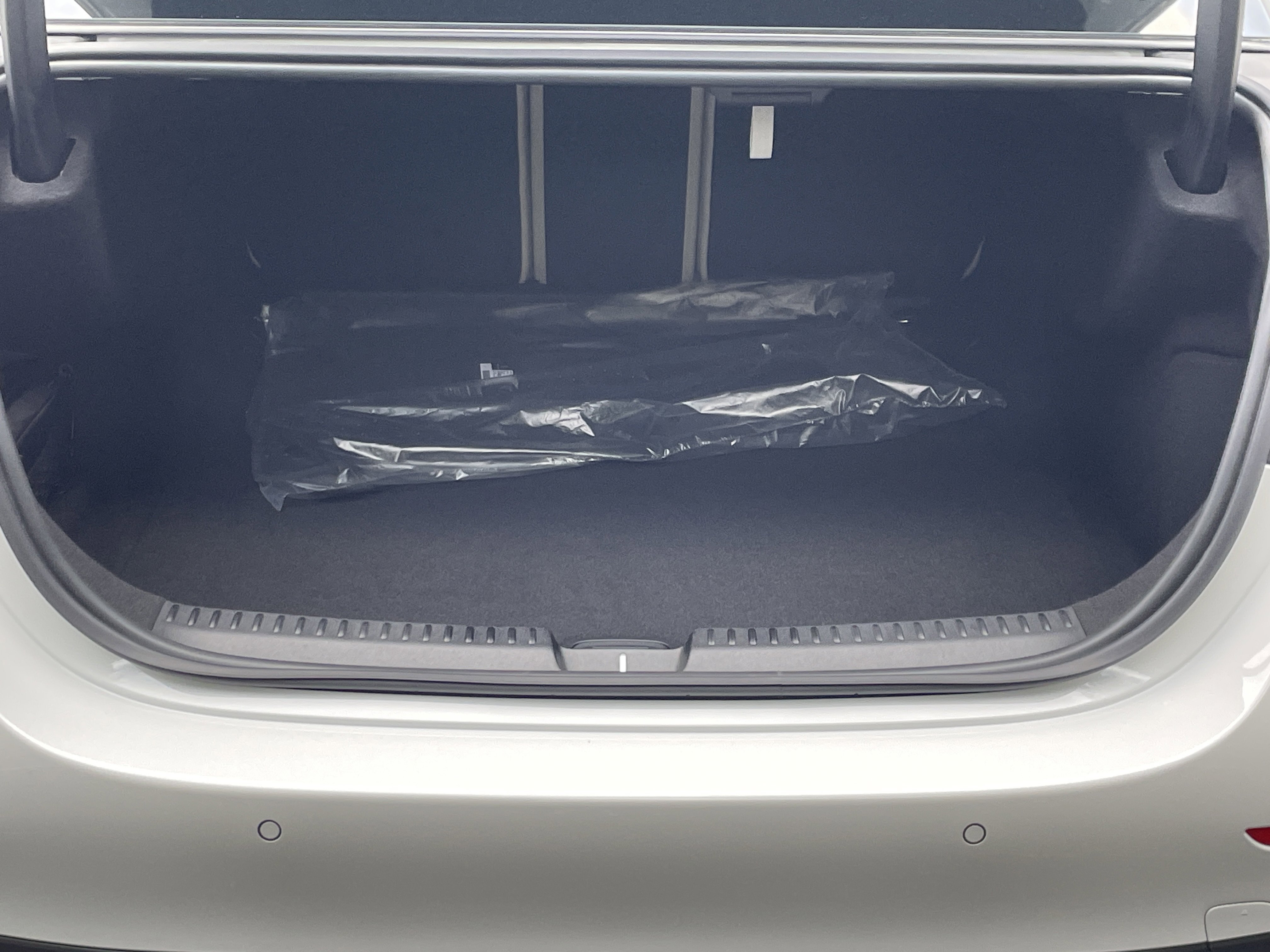 New 2026 Mercedes-Benz E 350 Sedan image 9