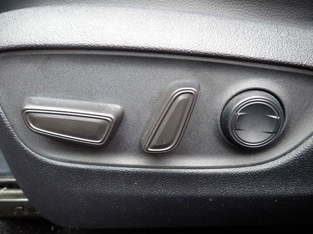 Certified 2021 Toyota Highlander XLE image 23