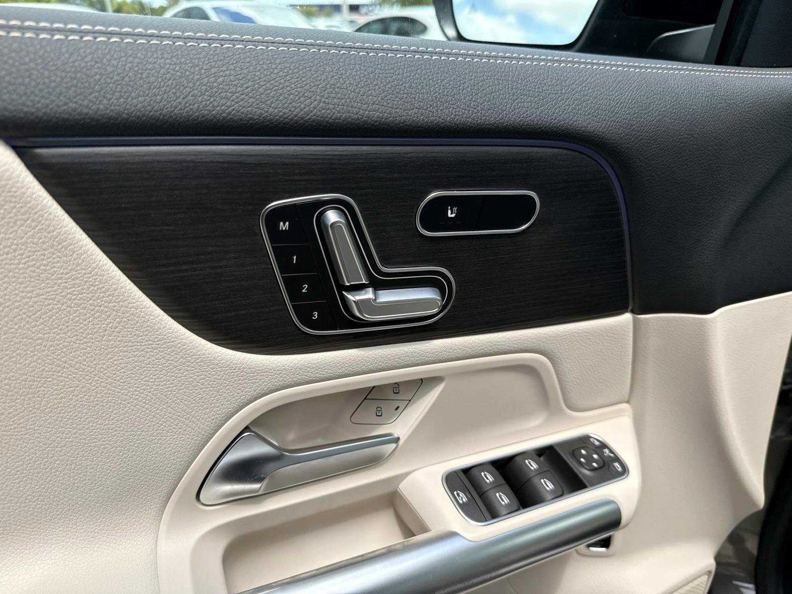 New 2026 Mercedes-Benz GLA 250 4MATIC image 18