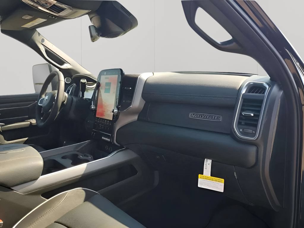 New 2025 RAM 2500 Laramie AWD/4WD image 87
