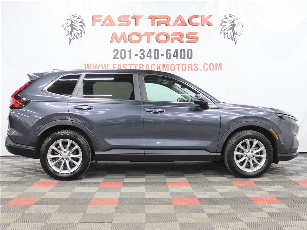 Used 2023 Honda CR-V EX image 4