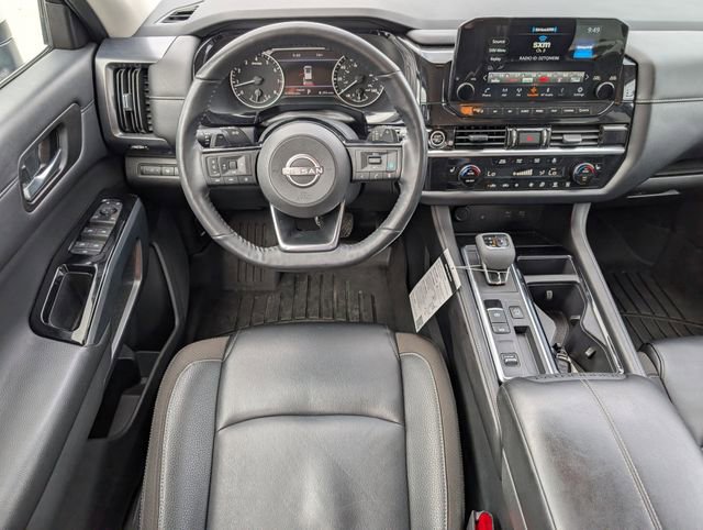 Used 2024 Nissan Pathfinder SL image 22