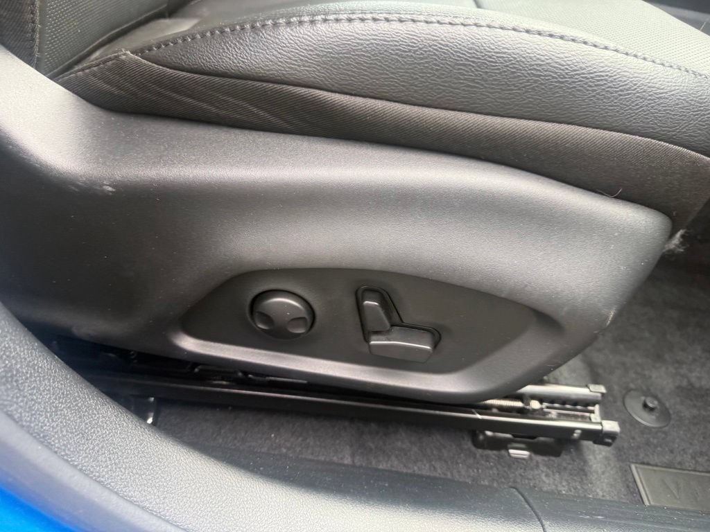 Used 2025 Jeep Compass Limited w/ Elite Group AWD/4WD image 56