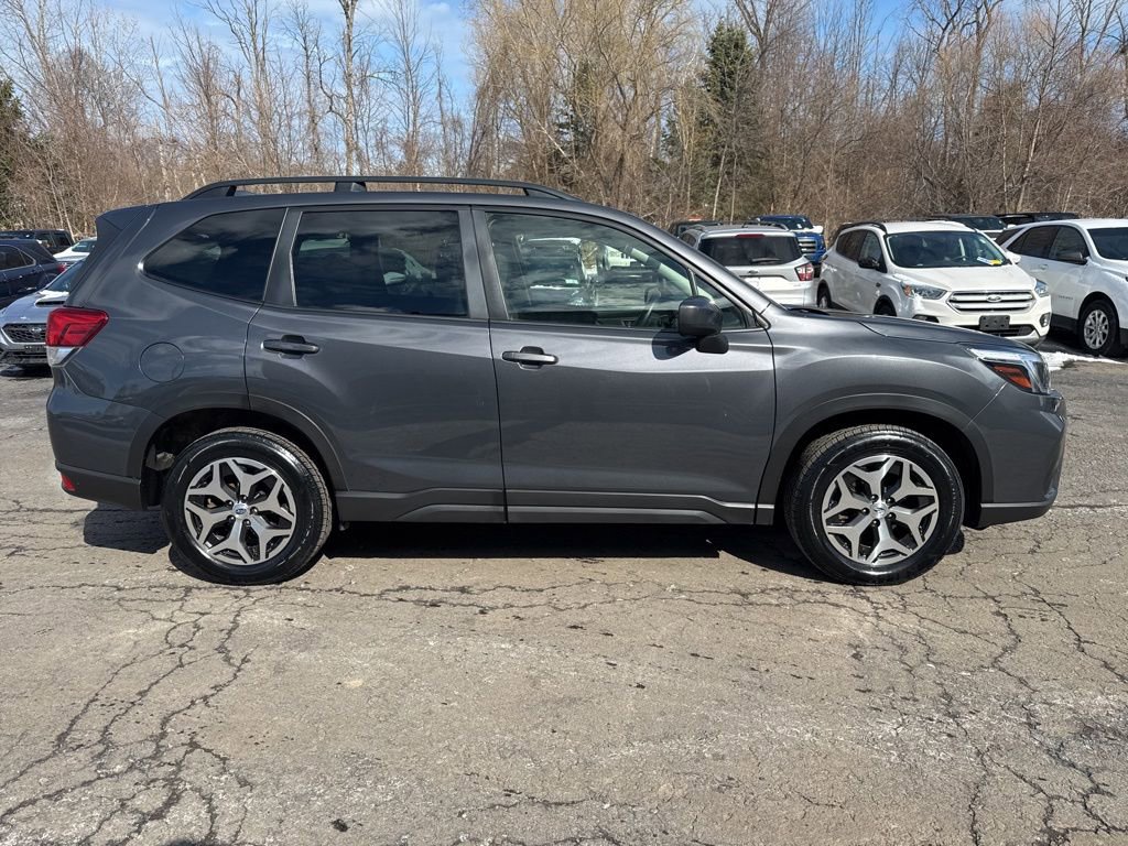 Used 2020 Subaru Forester Premium image 22