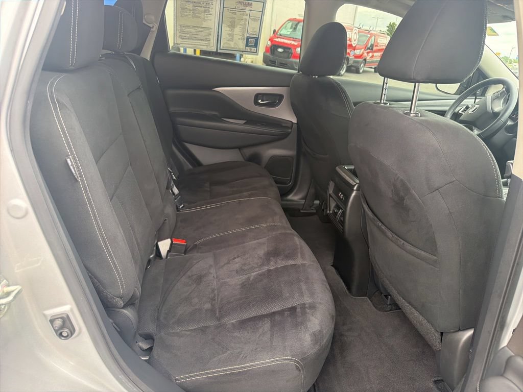Used 2020 Nissan Murano SV AWD/4WD image 42