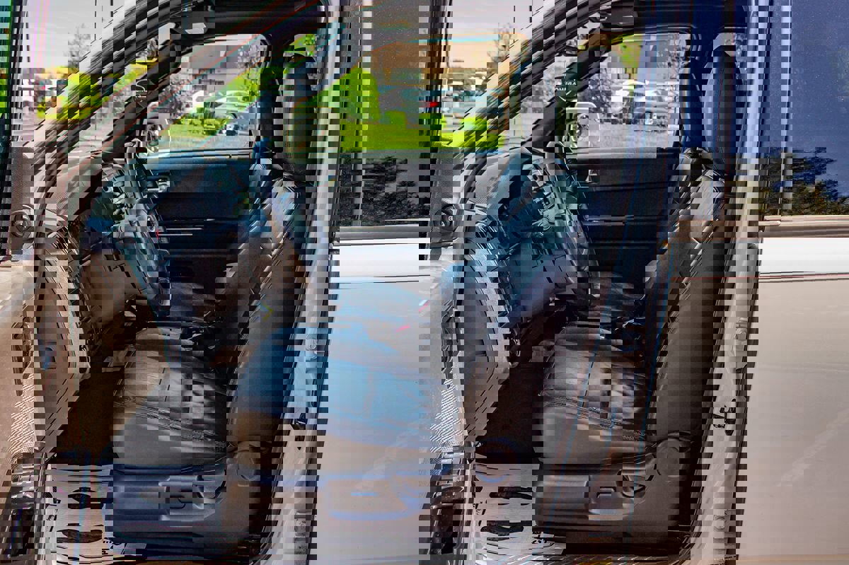 Used 2012 Ford Escape Limited AWD/4WD image 9