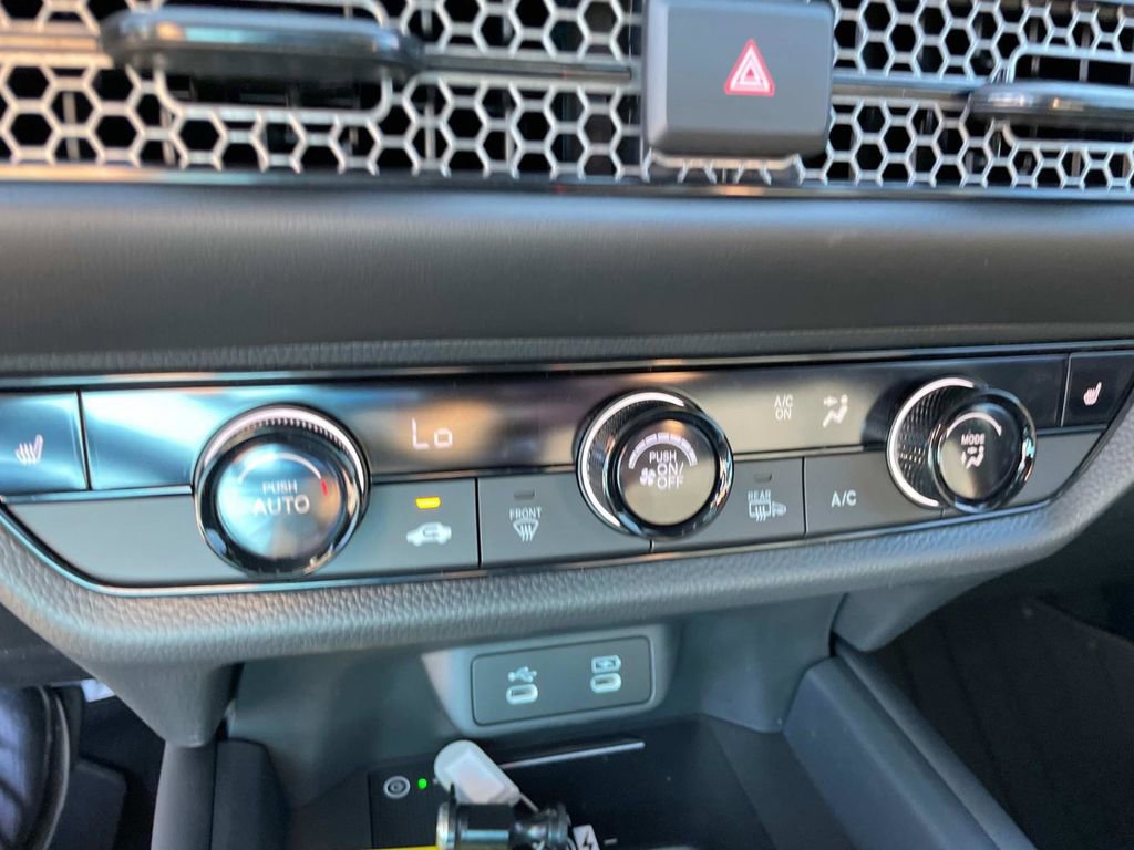 New 2026 Honda HR-V Sport image 19