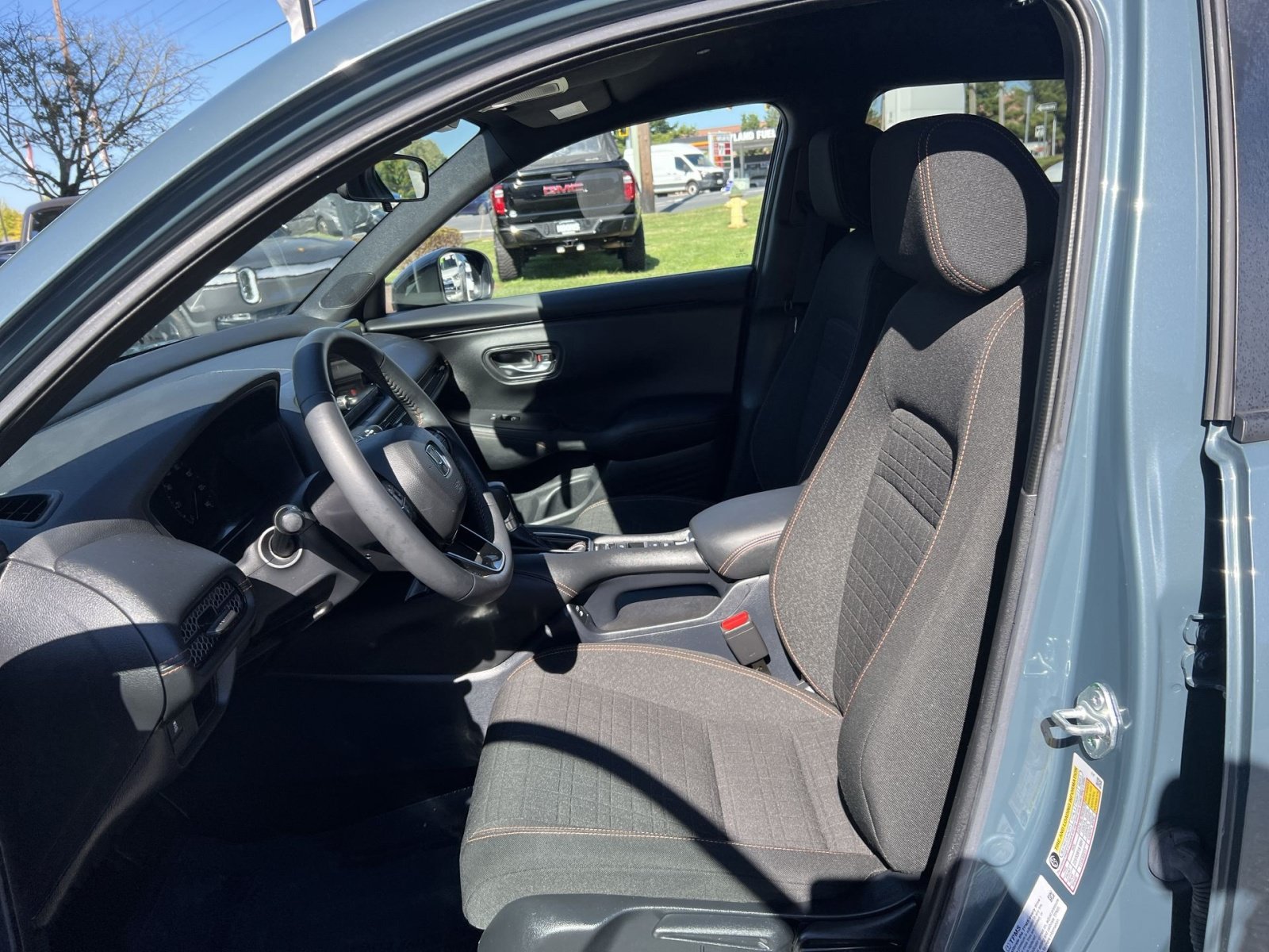 Used 2024 Honda HR-V Sport image 13