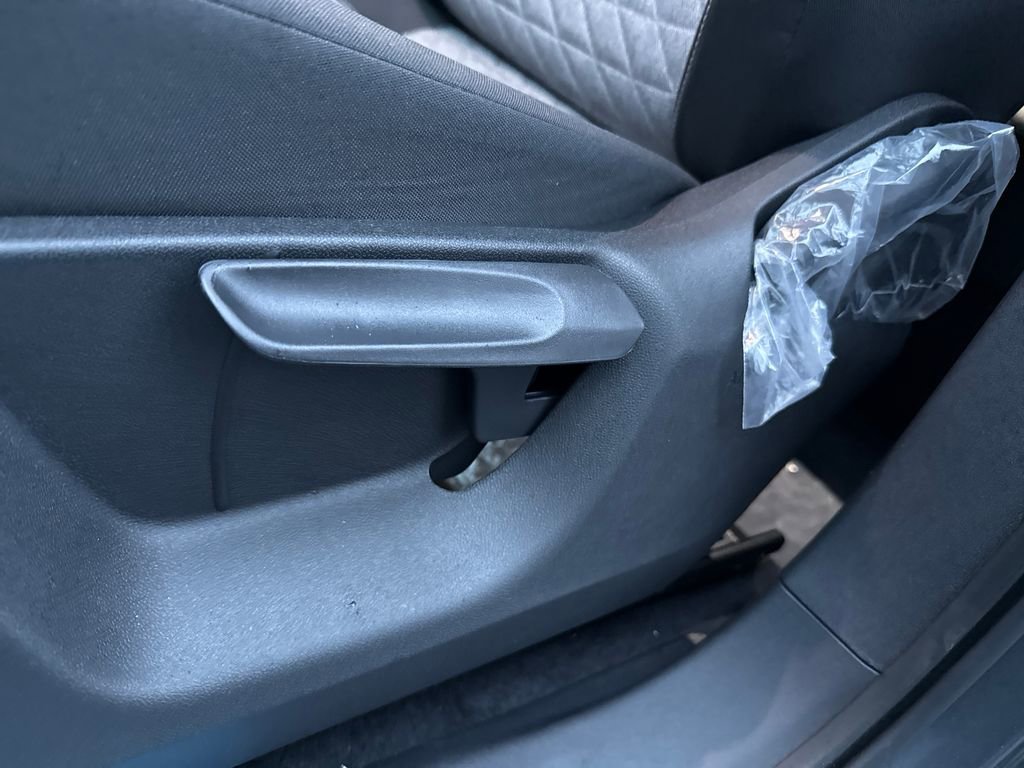 New 2025 Volkswagen Tiguan S image 4