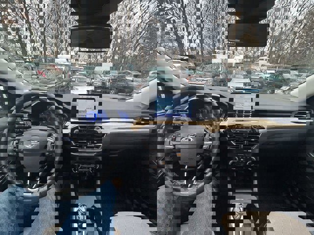 Used 2022 Ford Escape Titanium w/ Titanium Elite Package image 22