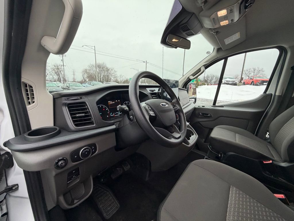 Used 2023 Ford Transit 350 XLT image 7
