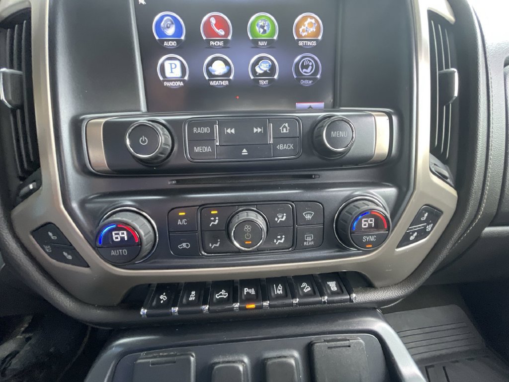 Certified 2015 GMC Sierra 2500 Denali w/ Duramax Plus Package AWD/4WD image 34