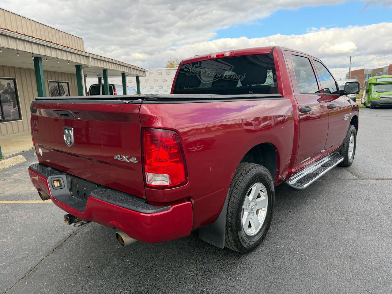 Used 2014 RAM 1500 Express AWD/4WD image 3
