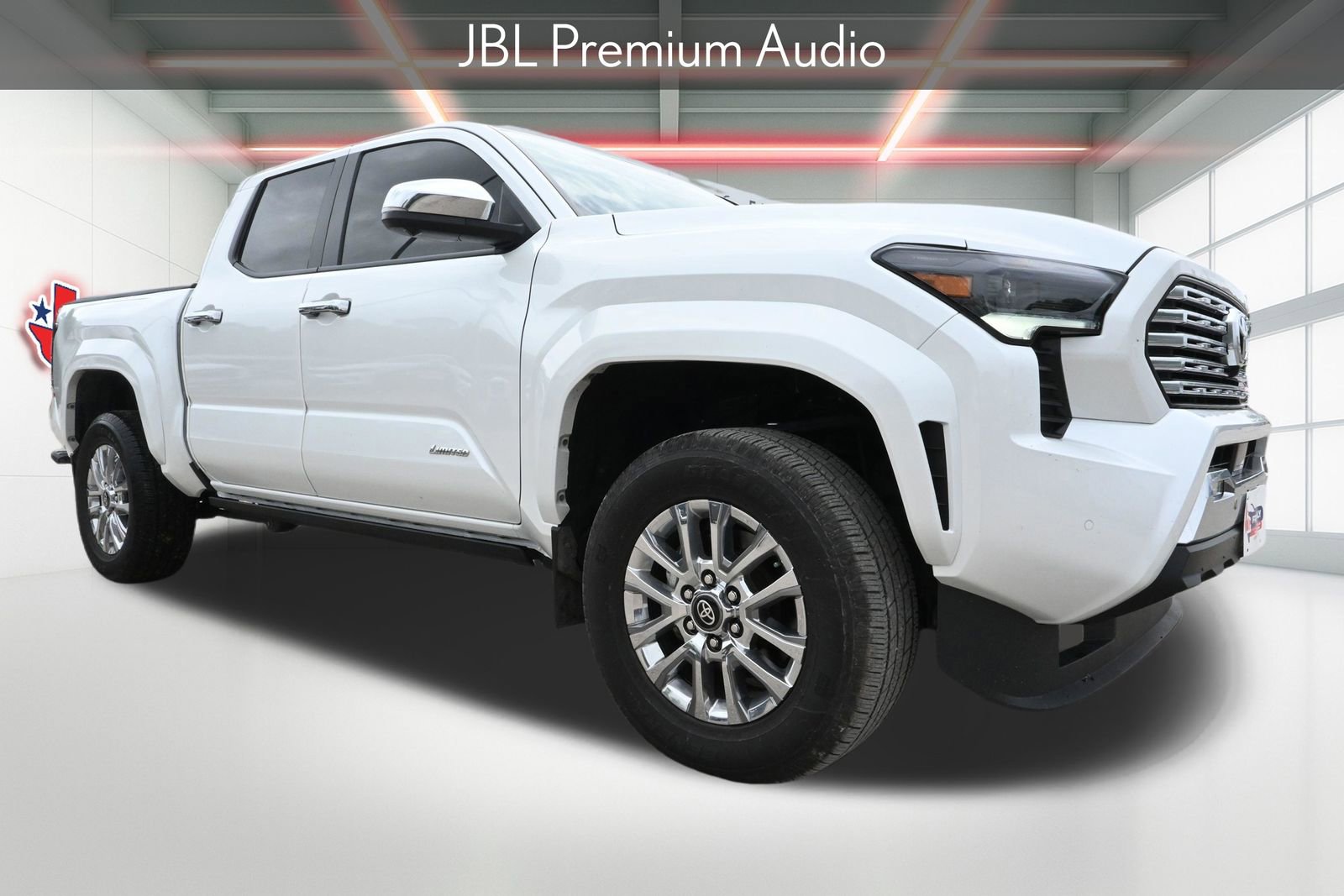 Used 2024 Toyota Tacoma Limited w/ Limited Package (LT) image 4