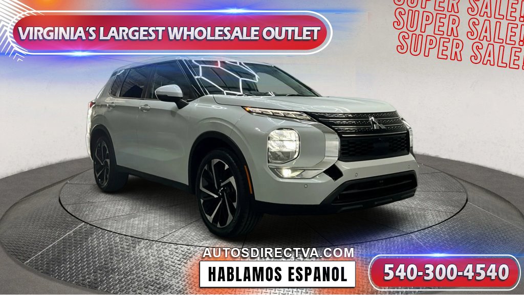 Used 2022 Mitsubishi Outlander SE image 2