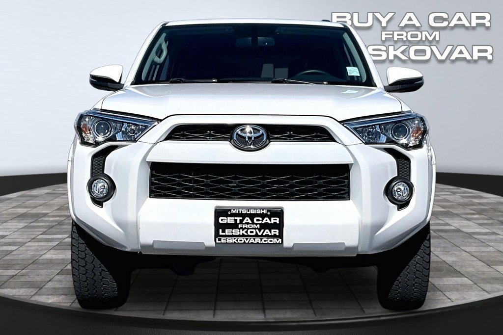 Used 2019 Toyota 4Runner SR5 Premium AWD/4WD image 3