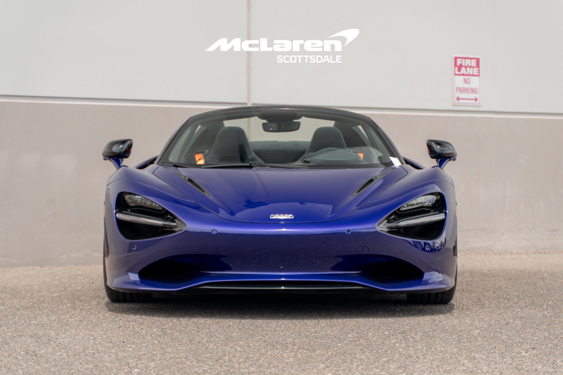 Used 2026 McLaren 750S Spider RWD image 10