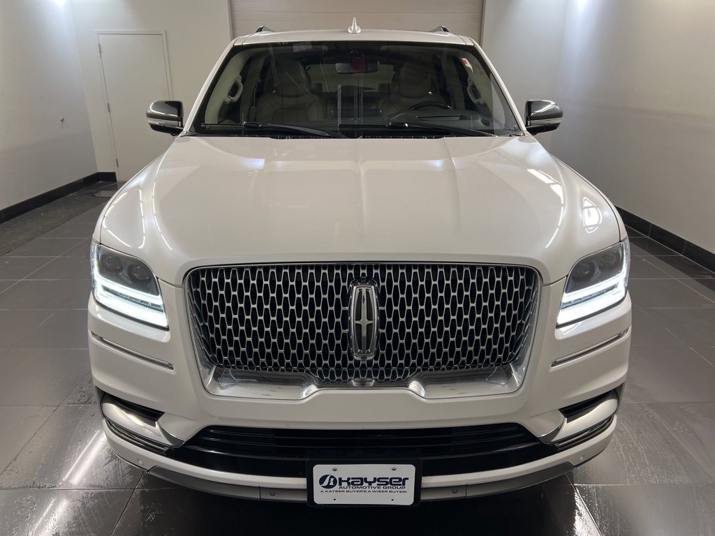Used 2018 Lincoln Navigator L Reserve w/ Technology Package image 2