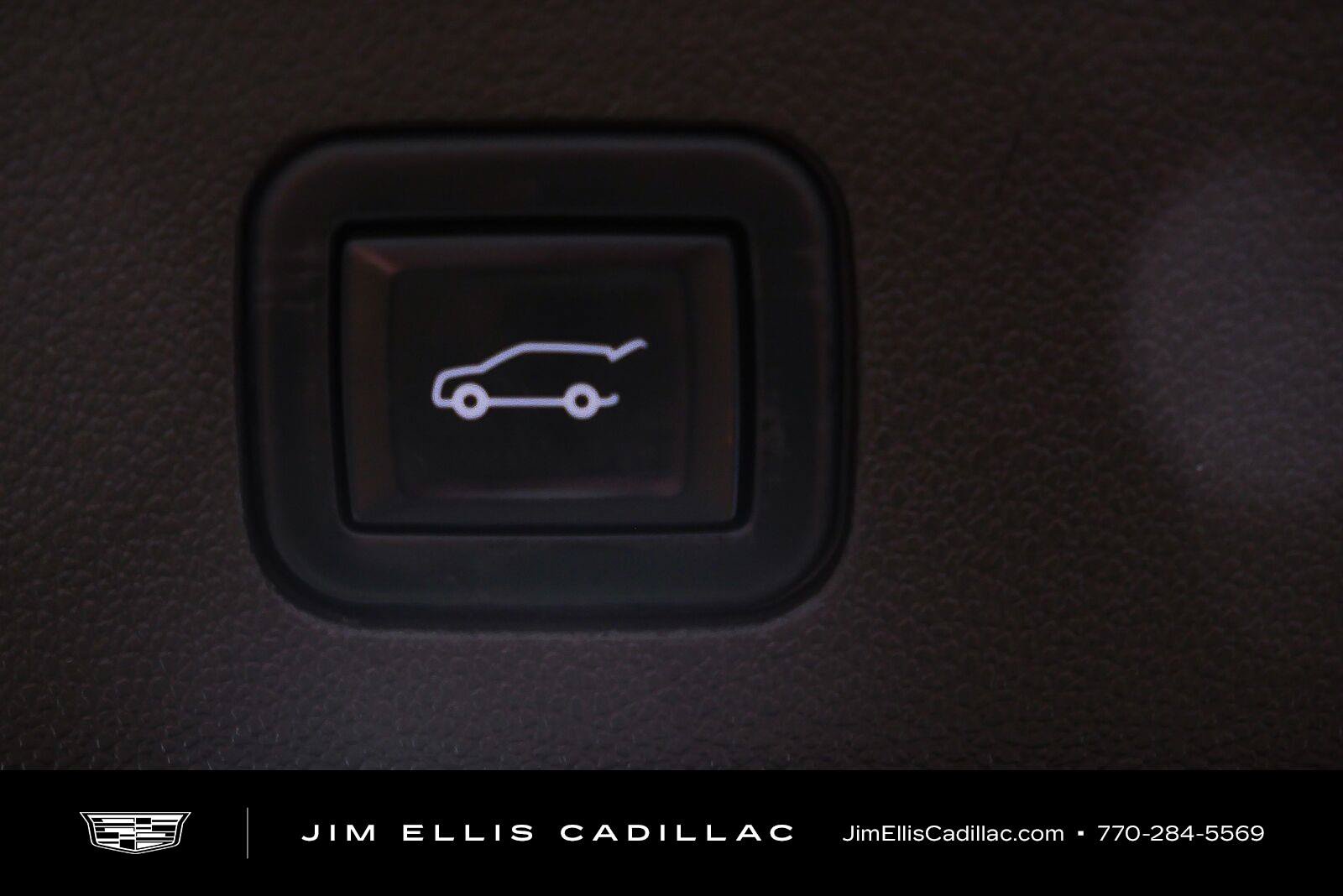 Used 2021 Cadillac Escalade Sport w/ Driver Assist Tech Package AWD/4WD image 33